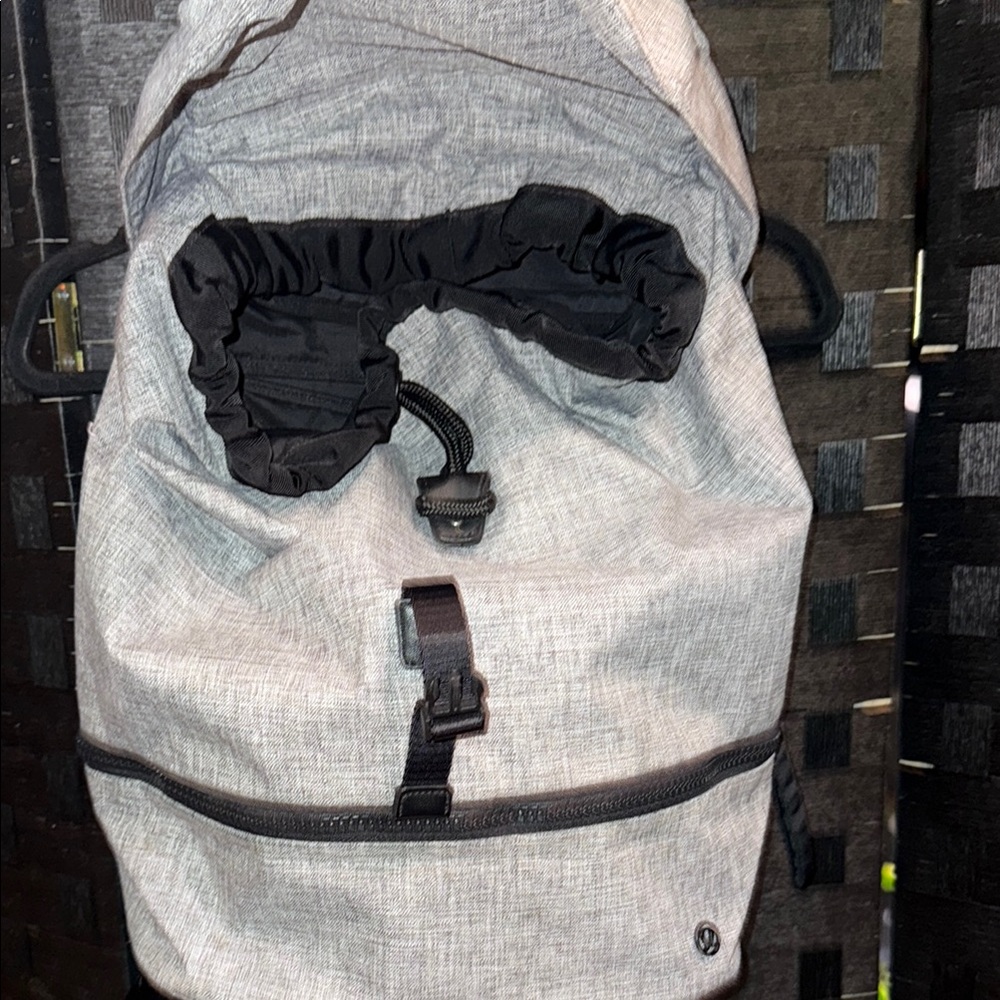 Lululemon Athletica Gray Backpack for Everyday Adventures - Picture 4 of 7
